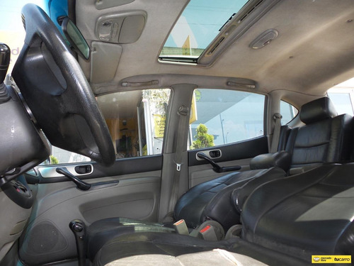 Imagen 17 de 25 de Chevrolet Vivant Lt