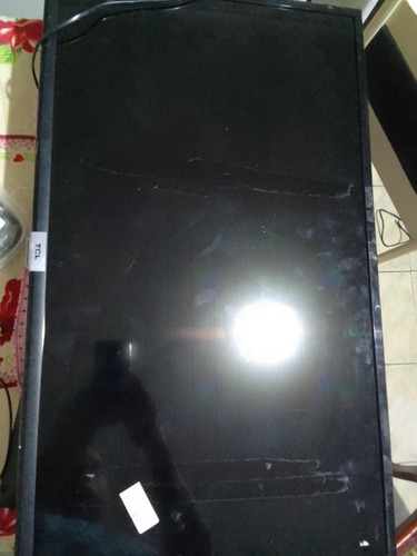 Imagem 3 de 5 de Tv Semp Tcl 32s6500s Tela Quebrada Retirada De Pecas