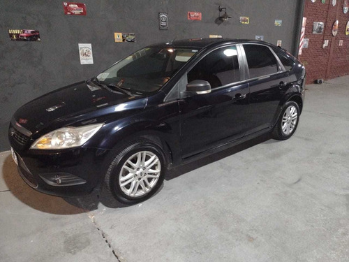 Ford Focus Ghia