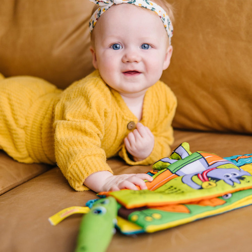Livro Para Bebês Melissa & Doug Soft Activity - Whose Feet?