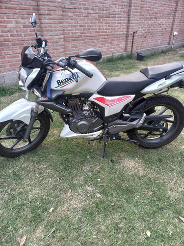 Imagen 8 de 9 de Benelli Tnt 15 Naked