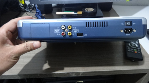 Videoke Raf Pop-200 Com Varias Musicas Em Português E Inglês (Usado)