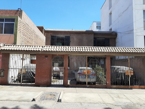 Casa 333mts2 En Urb. Los Cipreses - Cer. Lima *negociable*
