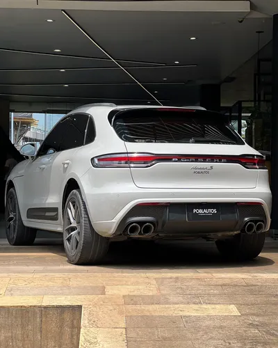 Porsche Macan S