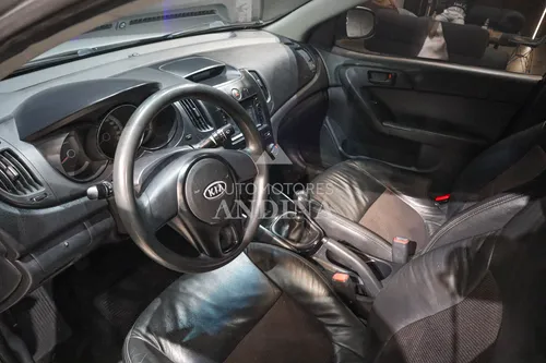Kia Cerato Geo Lx 1.6