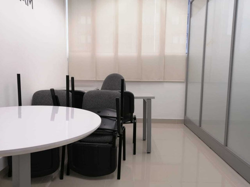 Imagen 9 de 15 de Oficina En Venta En Suramericana