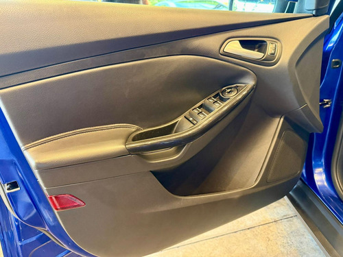 Ford Focus Ti At 2.0hc