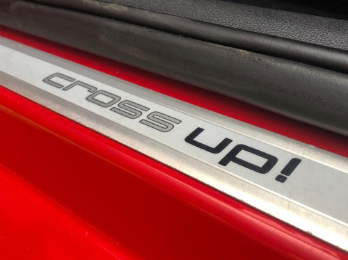 Imagem 9 de 15 de Volkswagen Up! 2016 1.0 Tsi 5p