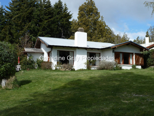 Venta Casa 4 Dormitorios San Carlos De Bariloche Con Cochera