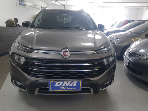 Fiat Toro 2.0 Volcano 4x4 Aut. 4p 9 marchas