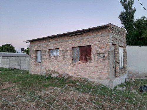 Se Vende Lote Exclusivo En Inmejorable Ubicacion, Vivienda P