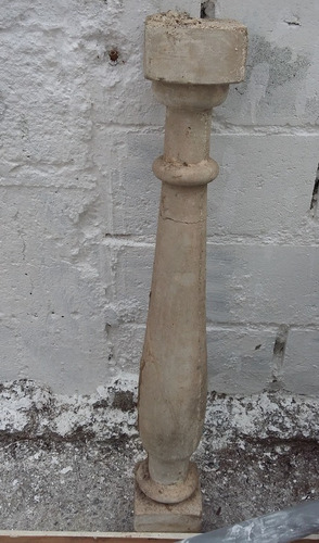 Columna Decorativa Graveuca