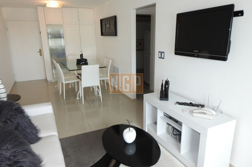 Con Servicios Muy Buen Edificio- Ref: 5363