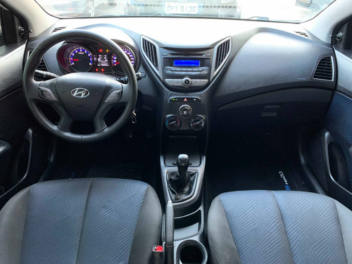Imagem 9 de 11 de Hyundai Hb20 1.6 Comfort 16v Flex 4p Manual