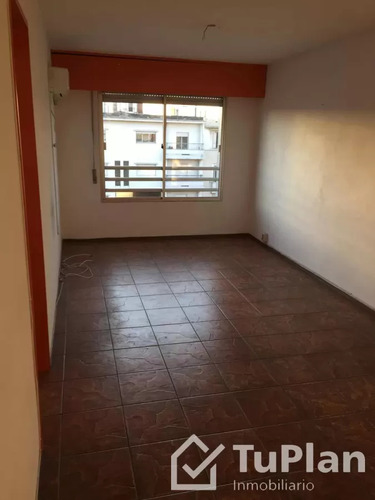 (ref: 3.178) Alquiler De Apartamento De 1 Dormitorio En Aguada