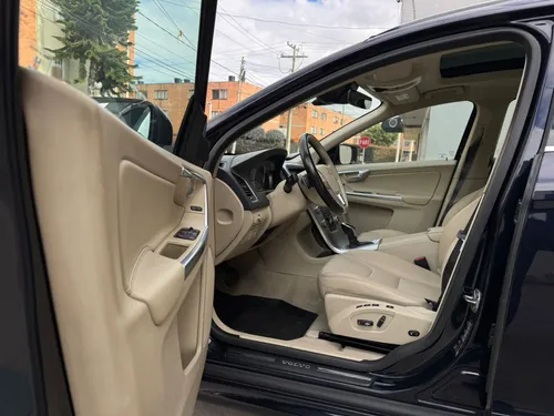 Volvo XC60 2.0 T5 Awd Summum