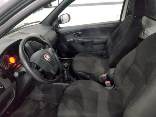 Imagem 9 de 10 de Fiat Strada 1.4 Hd Working Cs