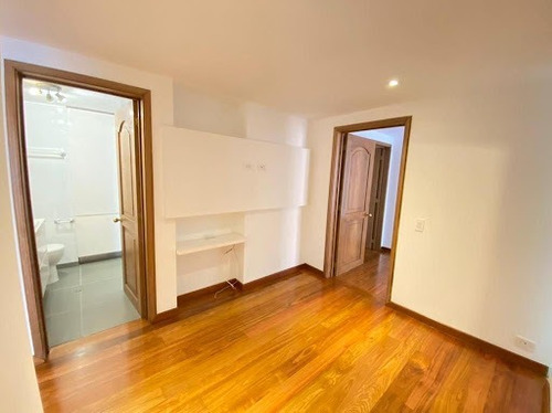Imagen 11 de 21 de Apartamento En Arriendo Los Rosales 90-65776