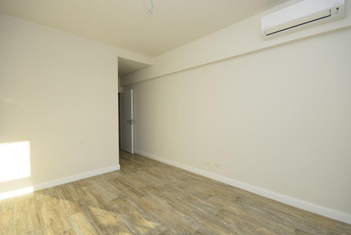 Imagen 27 de 30 de Excelente 4 Ambientes. Vistal Al Rio. Full Amenities.