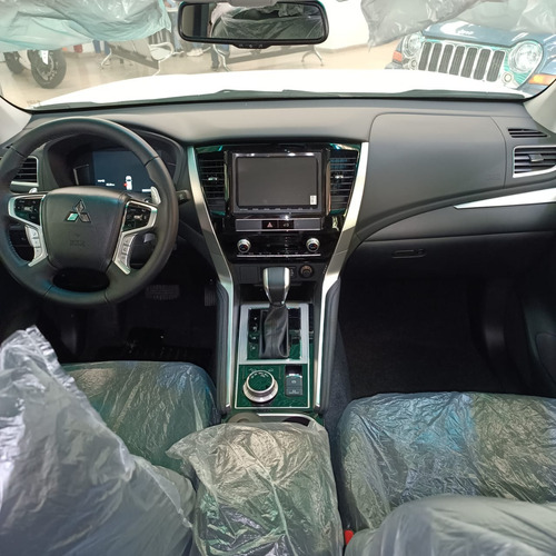 Mitsubishi Montero Sport 2023