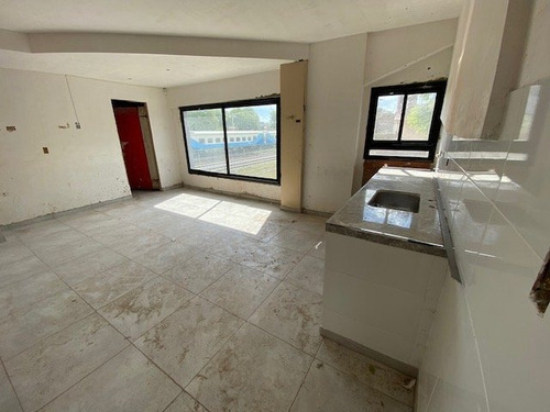 Imagen 14 de 18 de Venta Dos Ambientes. Zona Nueva Terminal.