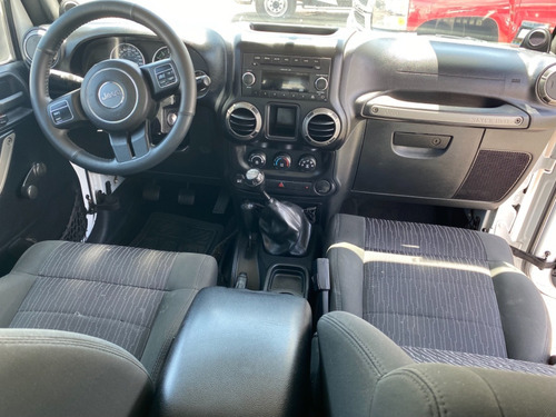 Imagen 9 de 14 de Jeep Wrangler 2011