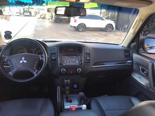 Mitsubishi Pajero Full 2013 3.2 Hpe Aut. 5p