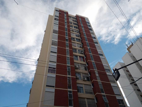 Departamento Monoambiente En Venta En  Quilmes