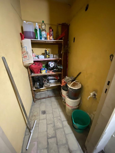 Imagen 9 de 18 de Local - Bernal Oeste