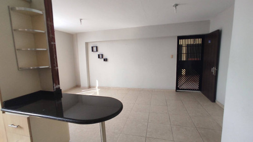 Imagen 3 de 14 de Apto En Venta En Los Colorados 60mts Alexandra Ramírez 0414-704-1922