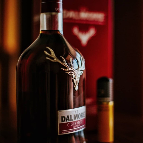 Imagen 4 de 6 de Whisky The Dalmore Cigar Malt Reserve 1000ml En Estuche