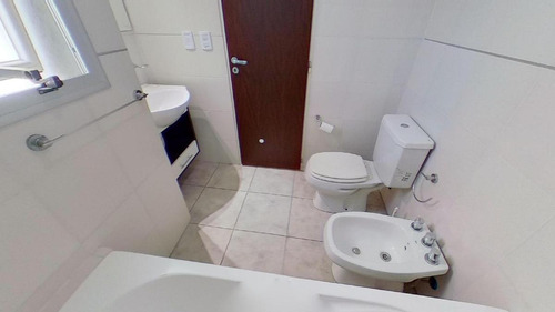 Imagen 10 de 16 de Departamento Un Dormitorio Con Cochera - Zona Plaza Moreno