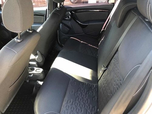 Imagen 7 de 8 de Renault Duster Oroch 2019 2.0 Outsider Plus