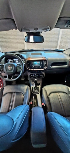 Imagen 5 de 16 de Fiat Toro 2017 2.0 Volcano 4x4 At