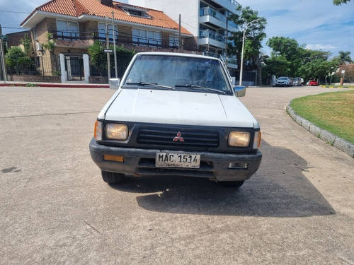 Imagen 2 de 12 de Mitsubishi L200 1998 2.5 Gl S/cab 4x2