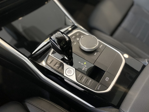 BMW Serie 3 2.0 320i Sedan Sportline