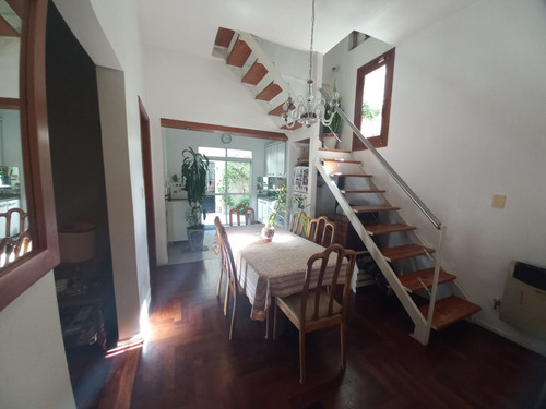 Barrio Doho Venta Ph Al Frente Entrada Independiente Sin Expensas 4 Ambientes (dormitorio Ppal Suite) Desarrollado En 2 Plantas Patio 3x2,3 Y Terraza 5,2x3,63 Porch Impecable Estado