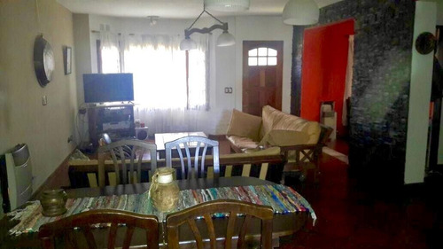 Oportunidad! Casa En 2 Plantas Barrio Montecarlo-pilar