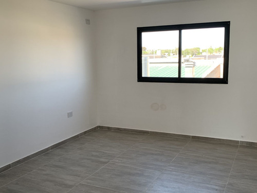 Imagen 17 de 22 de Hermosa Casa A Estrenar En Las Moras 1