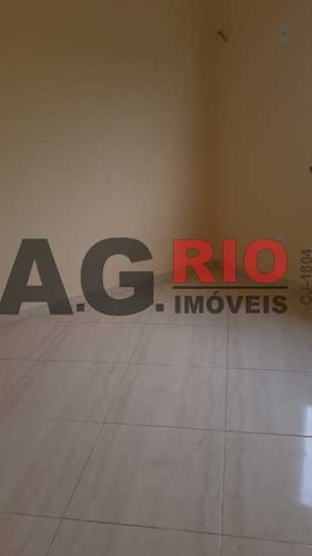 Casa Em Condomínio-à Venda-praça Seca-rio De Janeiro - Vvcn10005