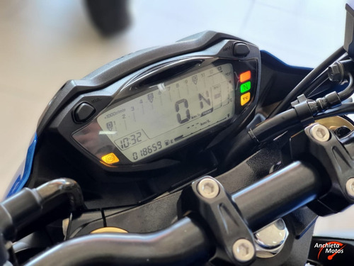 Imagem 4 de 11 de Suzuki Gsx S 750