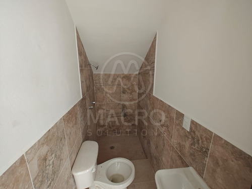 Casa En Venta En Col. Hermenegildo Galeana Con 4 Recamaras