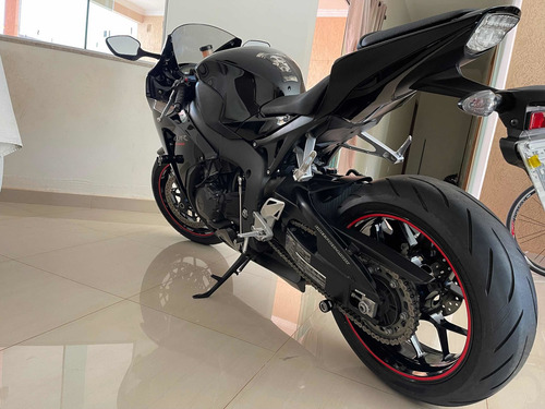 Imagem 4 de 8 de Honda Cbr 1000rr Fireblade