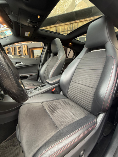 Mercedes-Benz Clase GLA 1.6 Gla250 Amg-line 211cv