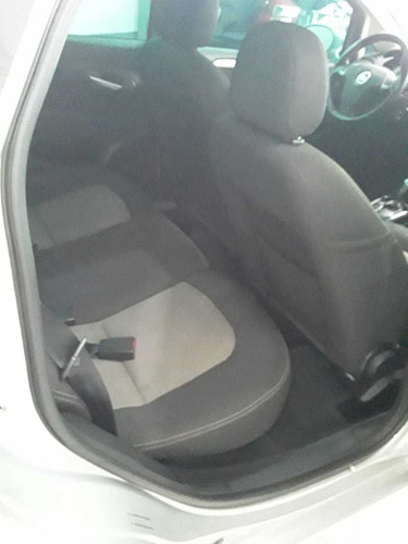Fiat Linea Essence 1.8 16v Prata Duologic 2015 Flex 4p.