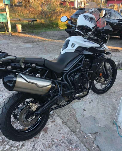 Triunph Tiger 800