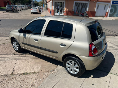 Renault Clio 1.2 Mio Confort Plus Abs Abcp