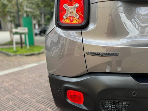 Imagem 9 de 15 de Jeep Renegade 1.8 16v Flex Sport 4p Automático
