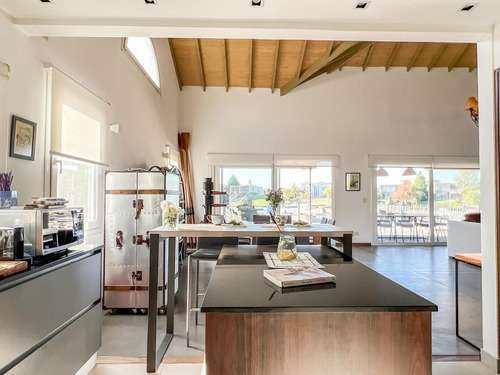Imagen 11 de 30 de Casa A La Venta Al Río - Barrio San Isidro Labrador- Benavidez-tigre