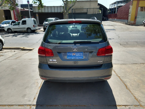 Imagen 7 de 10 de Volkswagen Suran 1.6 Trendline 2015